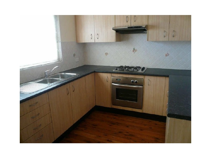 14 Nicholas Avenue, Campsie NSW 2194