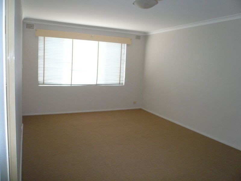 2/21 Ridgewell Street, Roselands NSW 2196