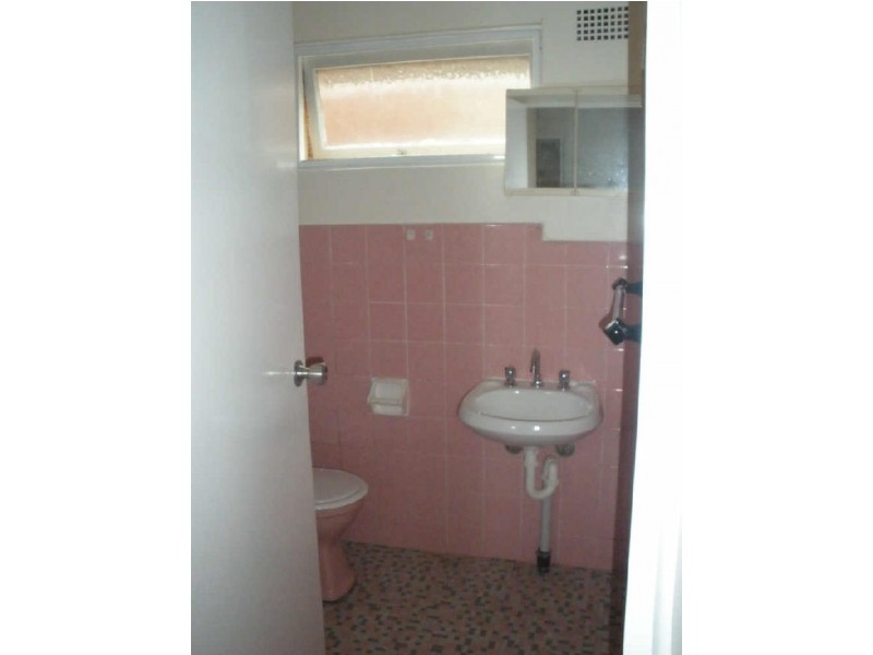 1/1A Second Avenue, Campsie NSW 2194