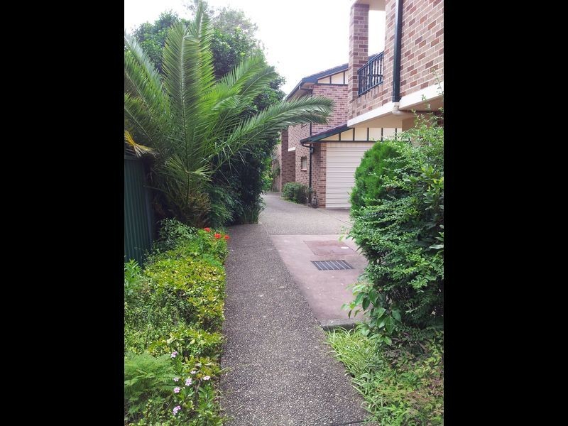 4/51 Third Avenue, Campsie NSW 2194