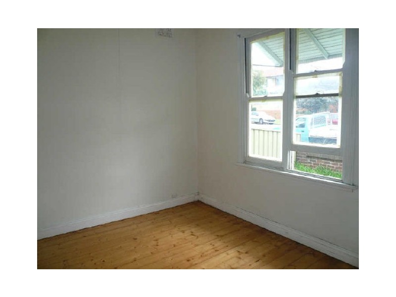 16 Browning Street, Campsie NSW 2194