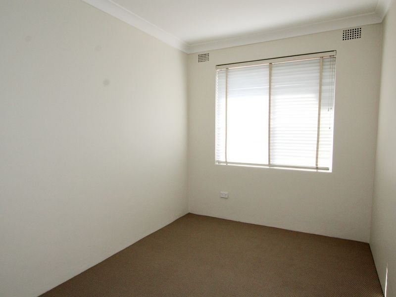 5/24 McKern Street, Campsie NSW 2194