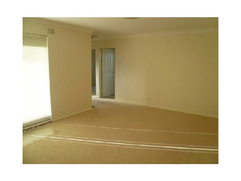 10/32 Dryden Street, Campsie NSW 2194