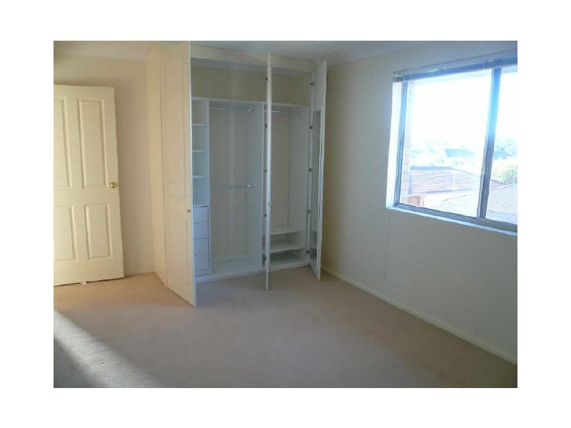 10/32 Dryden Street, Campsie NSW 2194