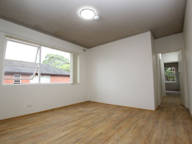 8/10 Fourth Avenue, Campsie NSW 2194