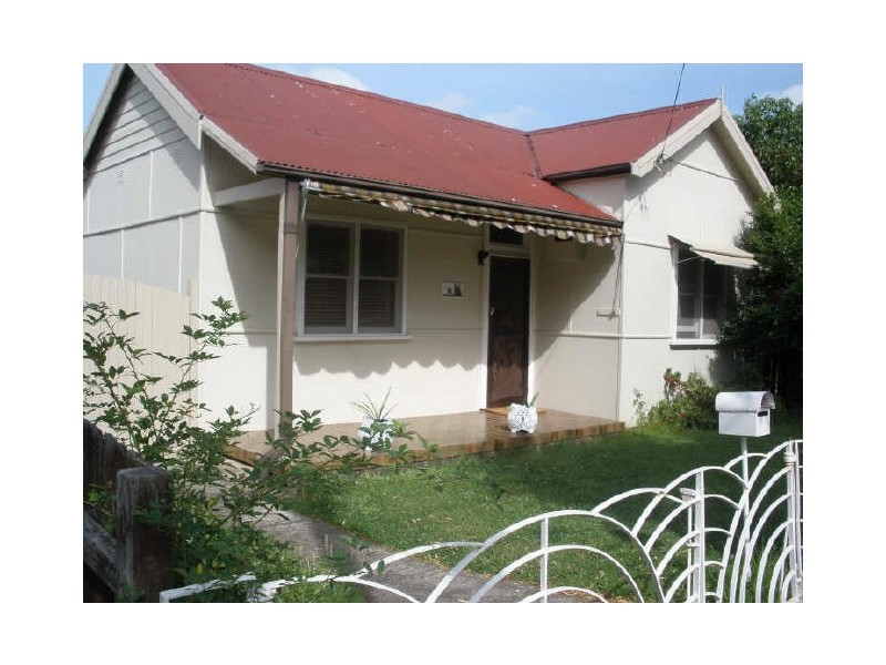 16 Burns Street, Campsie NSW 2194