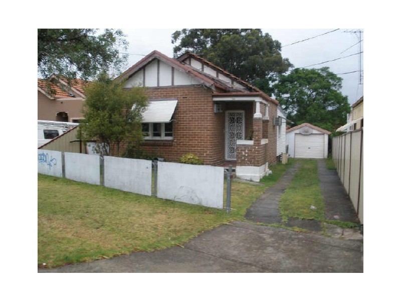 38 Viola Street, Punchbowl NSW 2196