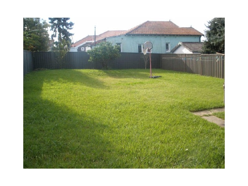 137 Campsie Street, Campsie NSW 2194