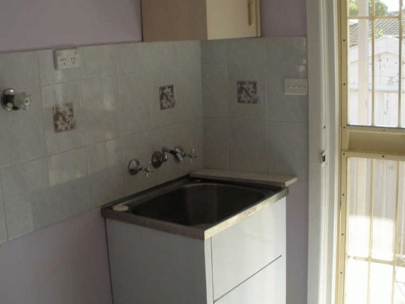 27 Lincoln Street, Campsie NSW 2194