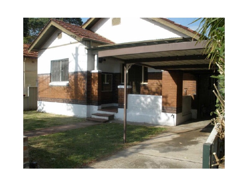 4 Loch Street, Campsie NSW 2194