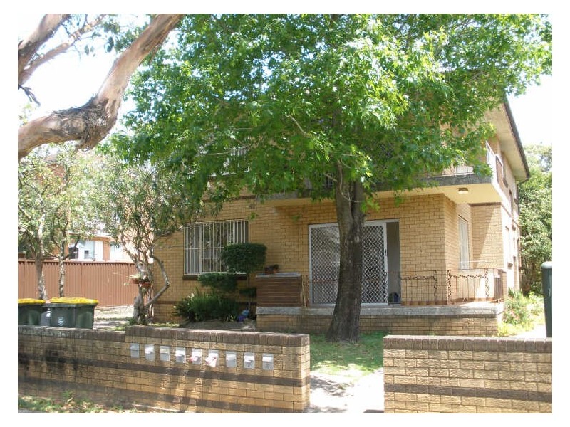 1/42 Third Avenue, Campsie NSW 2194