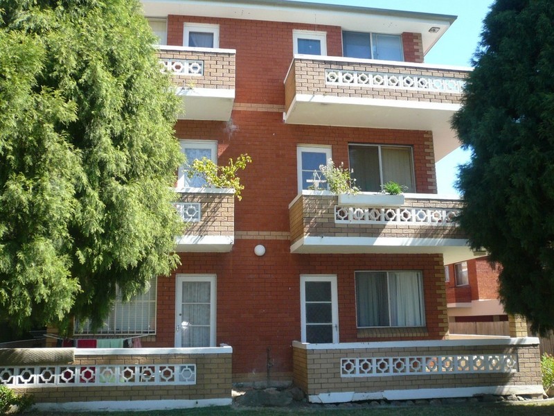 3/48 Fouth Avenue, Campsie NSW 2194