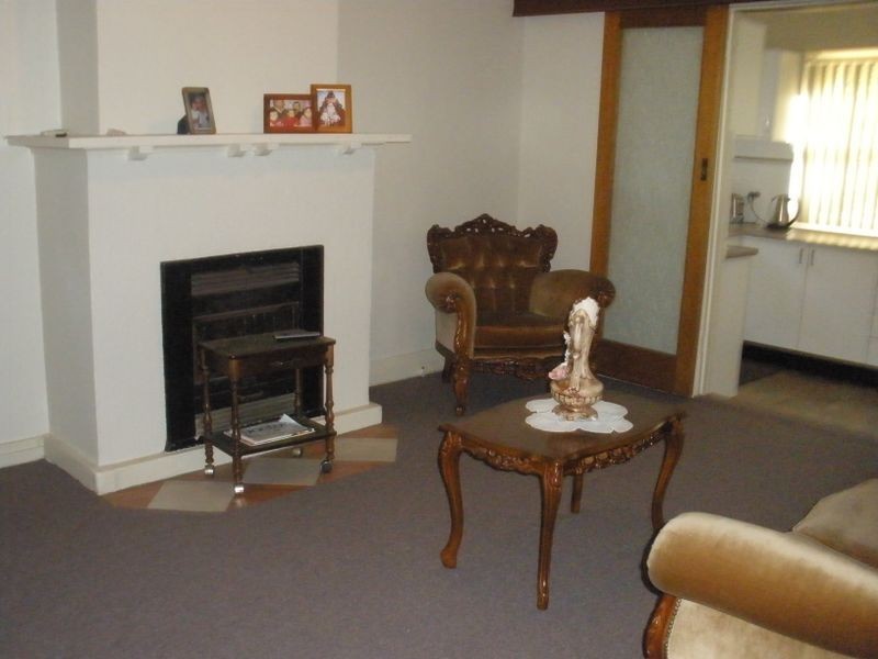 27 Seymour Parade, Belfield NSW 2191