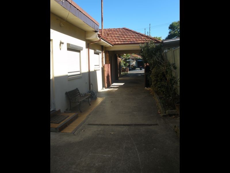 27a Seymour Parade, Belfield NSW 2191