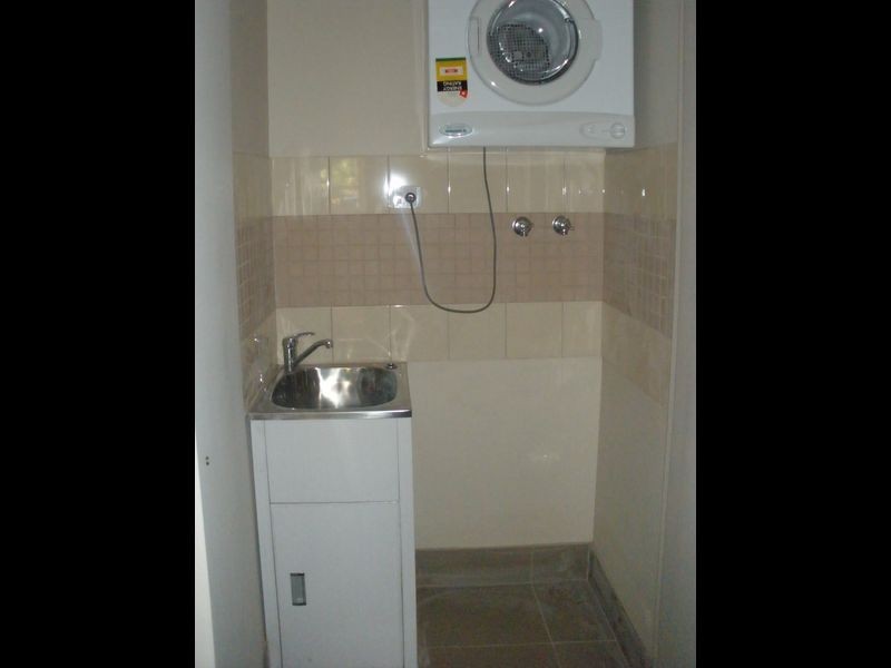 27 Seymour Parade, Belfield NSW 2191