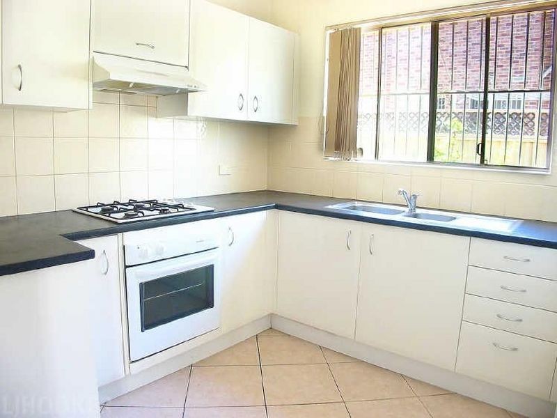 2/51 Gould Street, Campsie NSW 2194