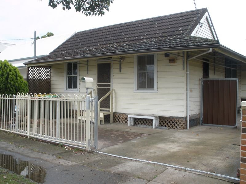 67 Windsor Avenue, Croydon Park NSW 2133