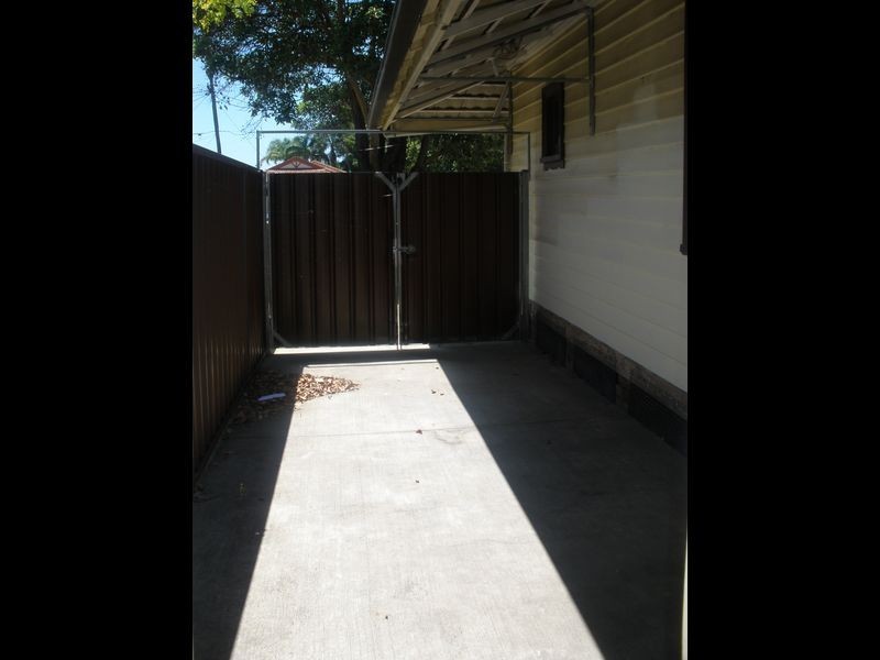 67 Windsor Avenue, Croydon Park NSW 2133