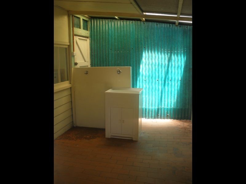 67 Windsor Avenue, Croydon Park NSW 2133