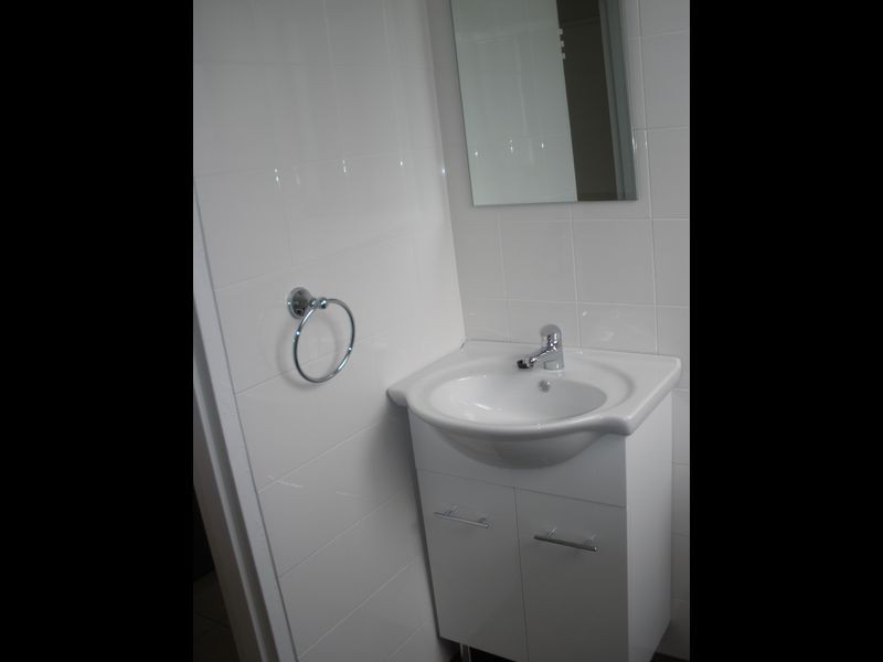 4/25-27 Fourth Ave, Campsie NSW 2194