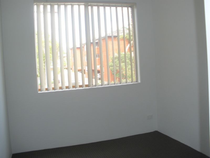 4/25-27 Fourth Ave, Campsie NSW 2194