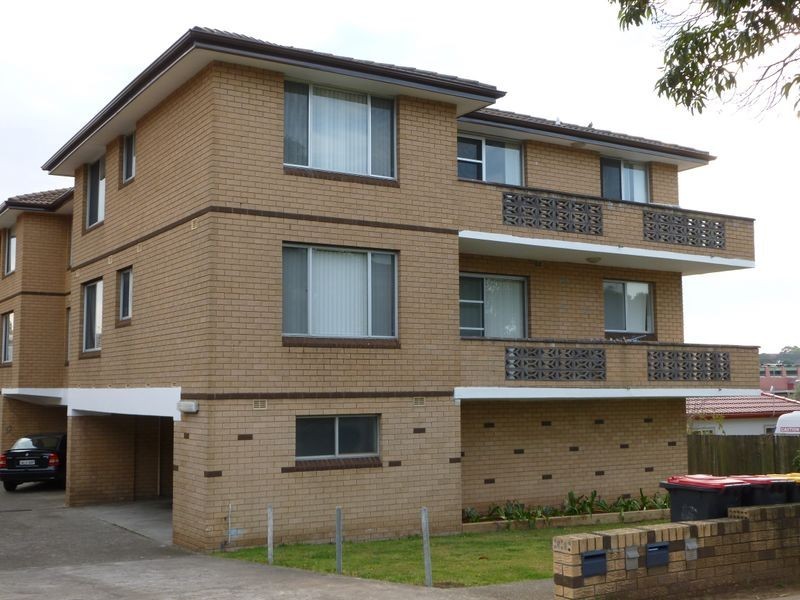 1/70 Fairmount Street, Lakemba NSW 2195