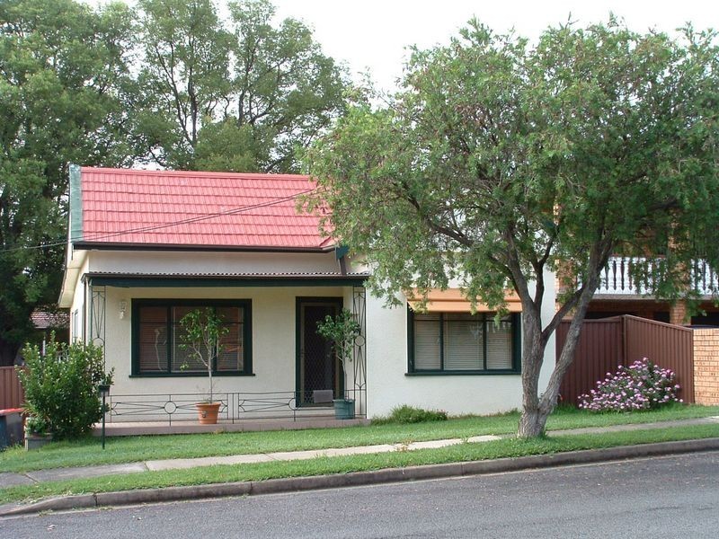 14 Mckern Street, Campsie NSW 2194