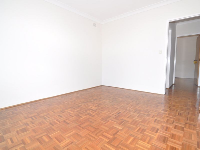 32 Fifth Ave, Campsie NSW 2194