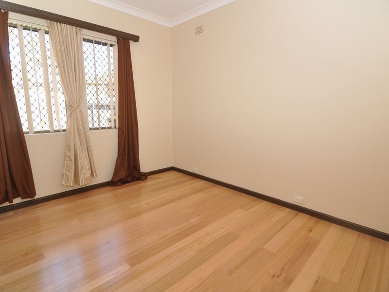 14 Byron Street, Campsie NSW 2194