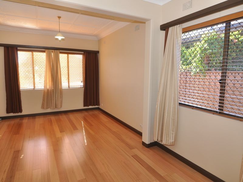 14 Byron Street, Campsie NSW 2194