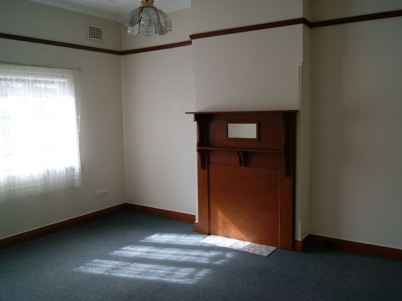 36 Hugh St, Belmore NSW 2192