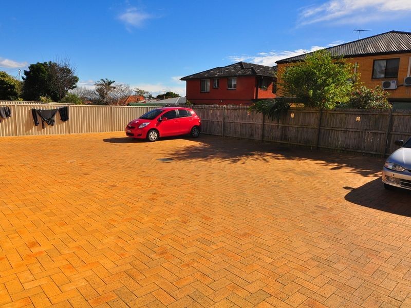 4/39 Fletcher Street, Campsie NSW 2194