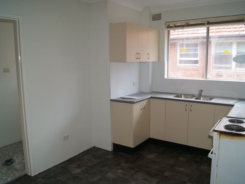 6/35 Park St, Campsie NSW 2194