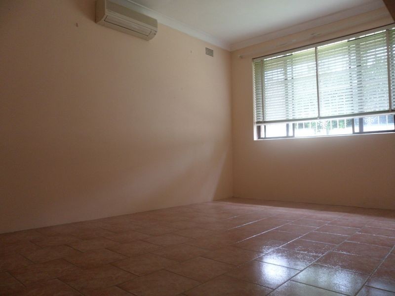 4/10 First Avenue, Campsie NSW 2194