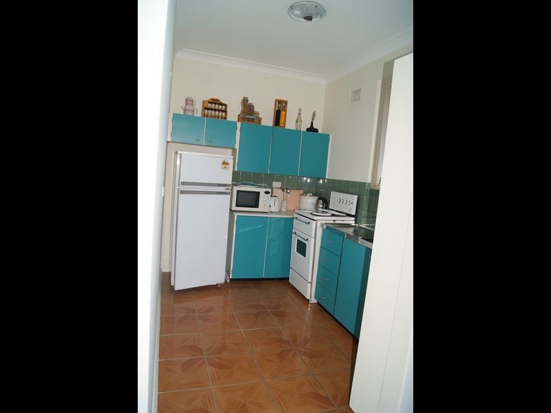 5 Fourth Avenue, Campsie NSW 2194