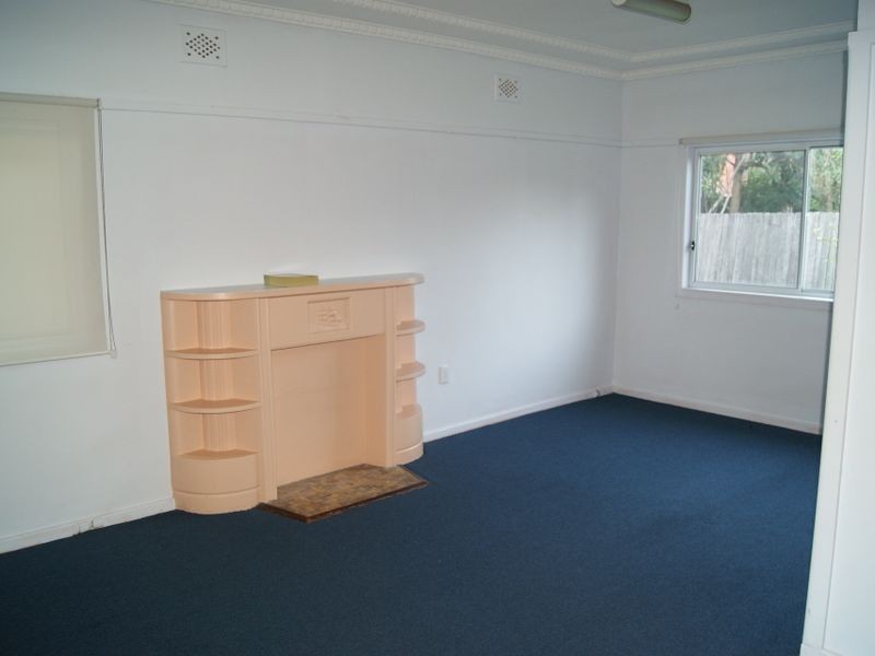 54 Seventh Avenue, Campsie NSW 2194