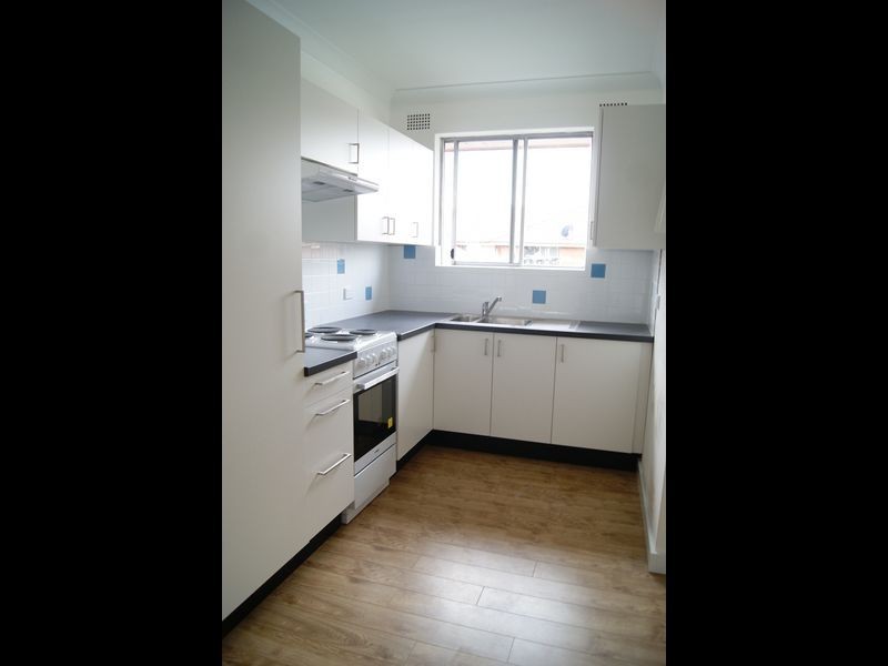 6 Yangoora Road, Belmore NSW 2192