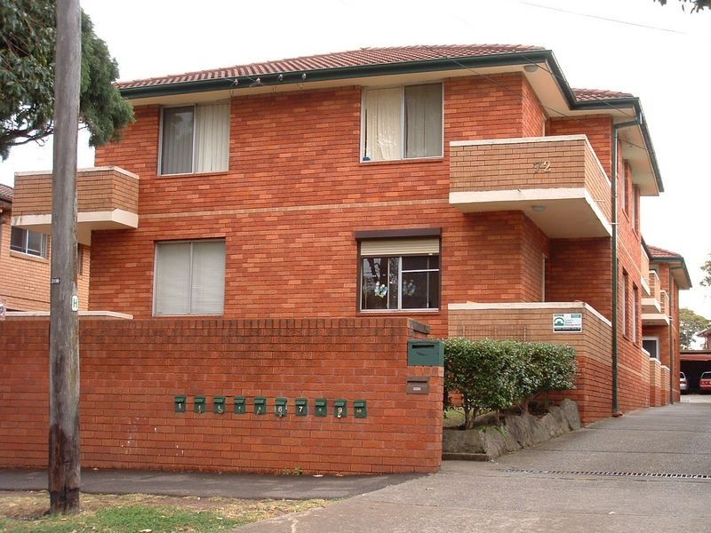 72 Ninth Avenue, Campsie NSW 2194