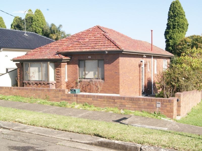 45 Wolli Street, Kingsgrove NSW 2208
