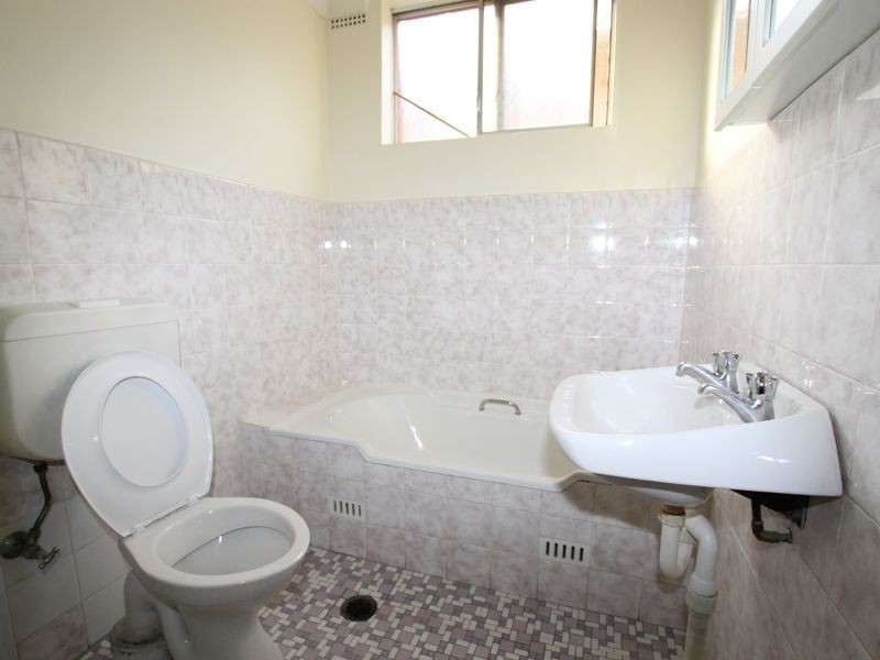 1/18 Brighton Avenue, Croydon Park NSW 2133