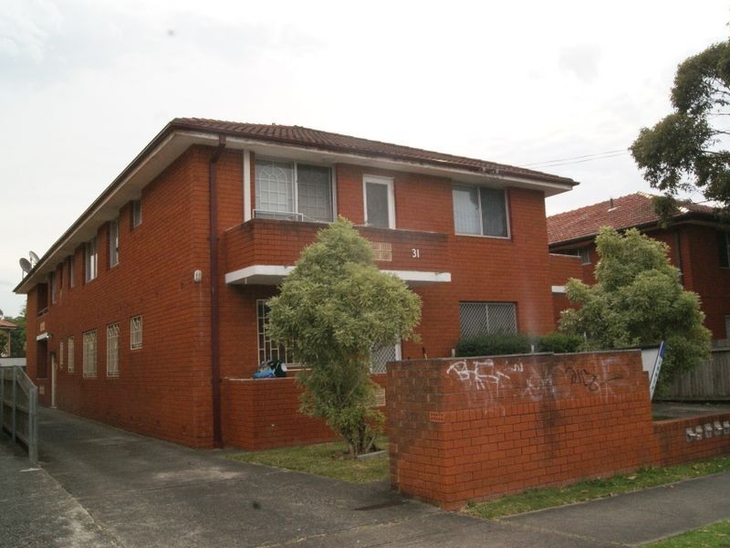 31 Gould Street, Campsie NSW 2194