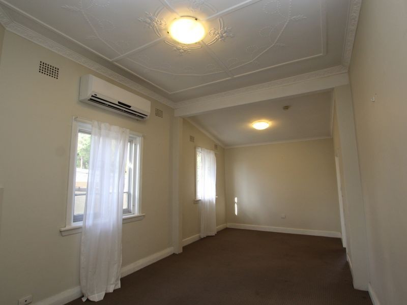 11 Viking Street, Campsie NSW 2194