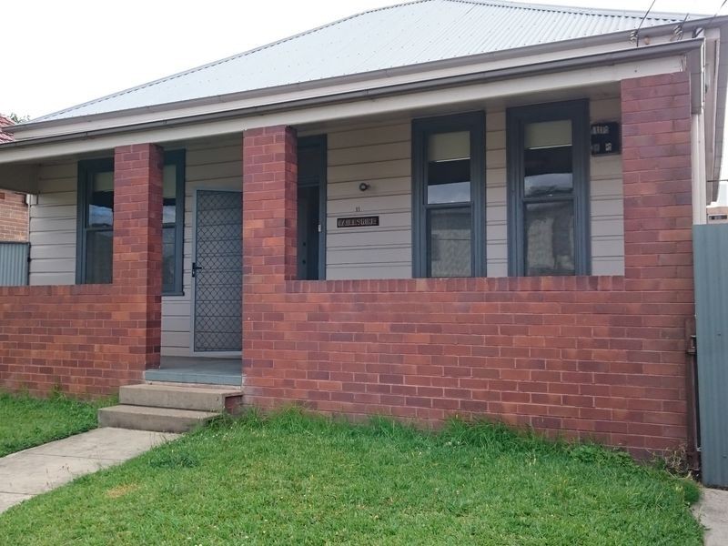 11 Browning Street, Campsie NSW 2194