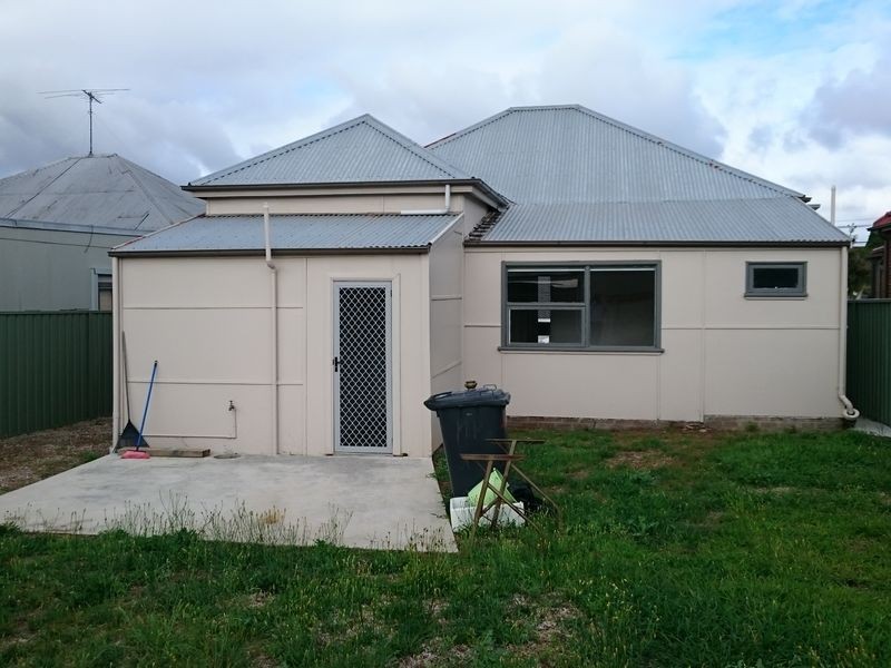 11 Browning Street, Campsie NSW 2194