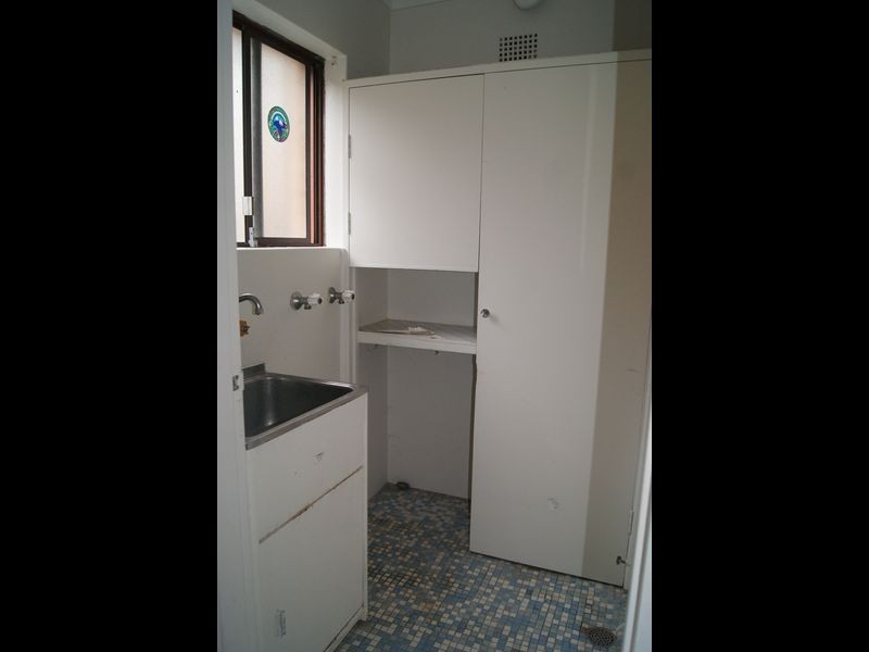 1/25 Sixth Avenue, Campsie NSW 2194