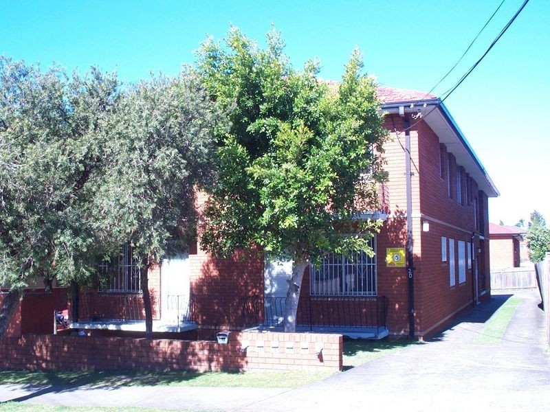 20 Mckern Street, Campsie NSW 2194