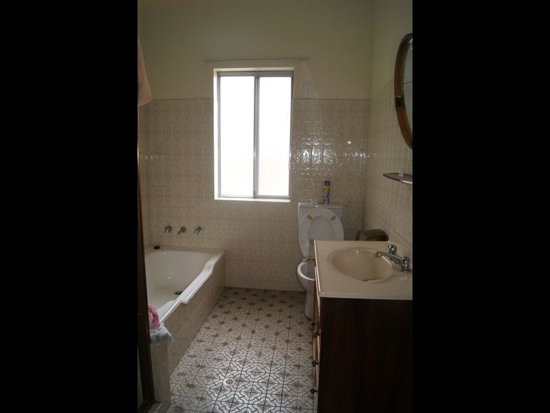 00 Cross Street, Campsie NSW 2194