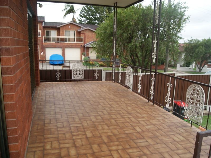 00 Cross Street, Campsie NSW 2194