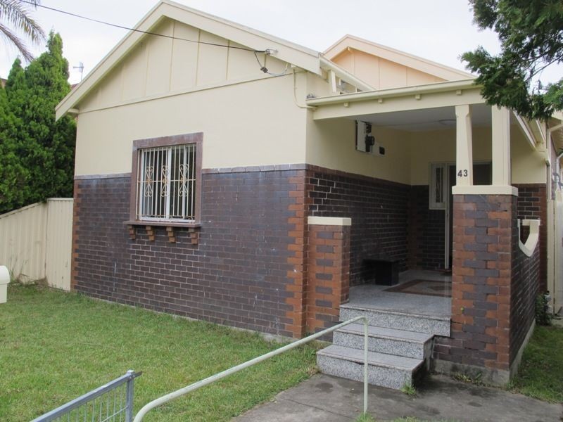 1/43 Frederick Street, Campsie NSW 2194