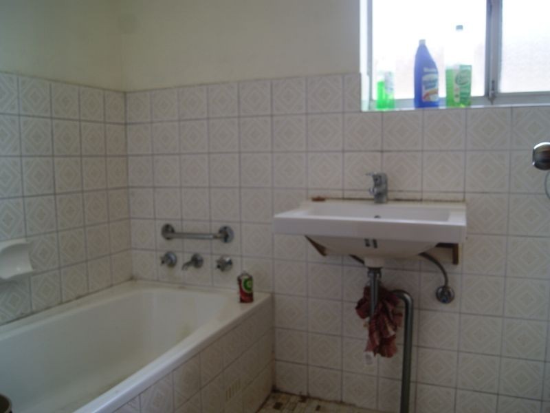 25 Fourth Avenue, Campsie NSW 2194